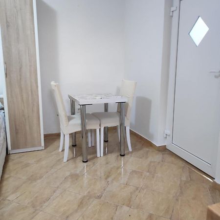 Gordana Apartmani Ljubač Εξωτερικό φωτογραφία
